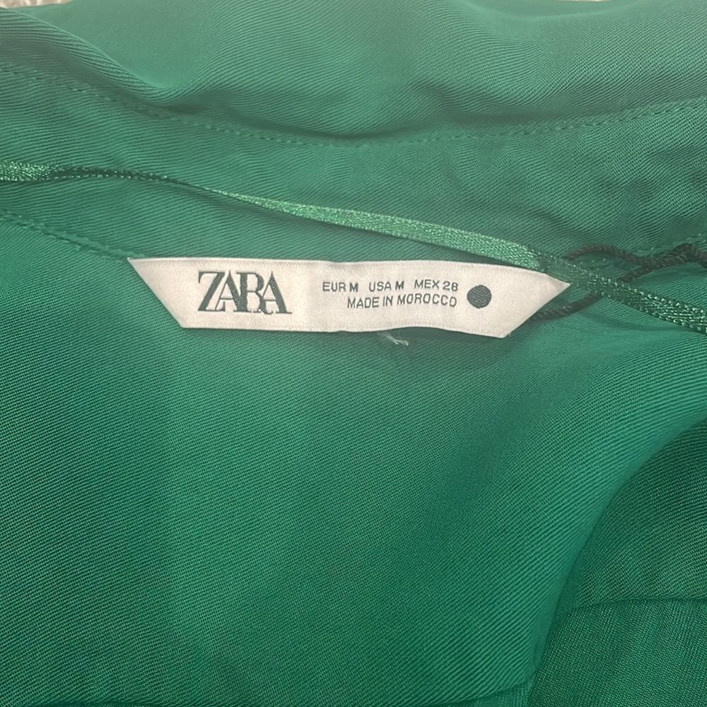 Zara Basic Button Down Long Sleeve Blouse Size M - image 3